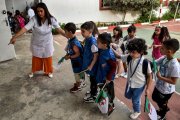 في يوم الدخول الاجتماعي بإحدى المدارس الجزائرية  (الصورة: Getty)