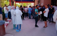 تجمع الأطباء بعد مقتل زميلتهم بمستشفى بني مسوس بالعاصمة (فيسبوك/الترا جزائر)