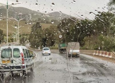 سقوط أمطار في العاصمة (فيسبوك/الترا جزائر)