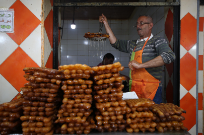 زلابيةمدينة بوفاريك الأشهر في الجزائر (تصوير: بلال بن سالم/Getty)