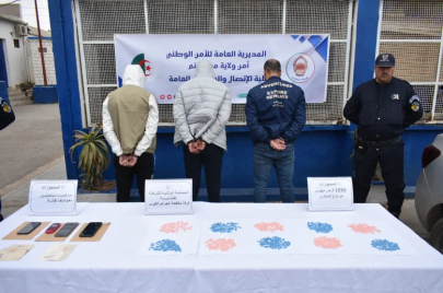 توقيف متهمين بترويج المخدرات (فيسبوك/الترا جزائر)