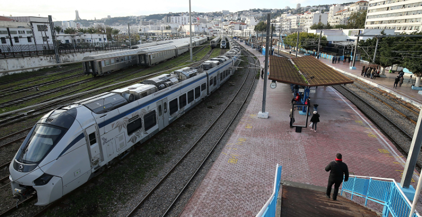 محطة قطار بالجزائر العاصمة (تصوير: بلال بن سالم/أ.ف.ب)