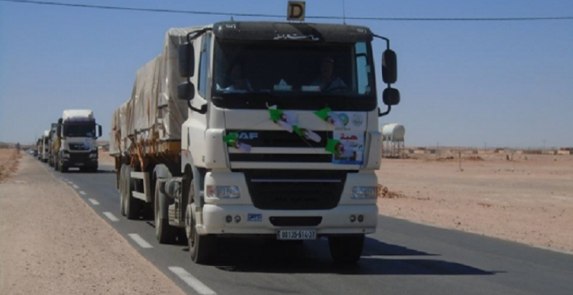 شاحنات جزائرية متوجهة إلى نواكشوط (فيسبوك/الترا جزائر)