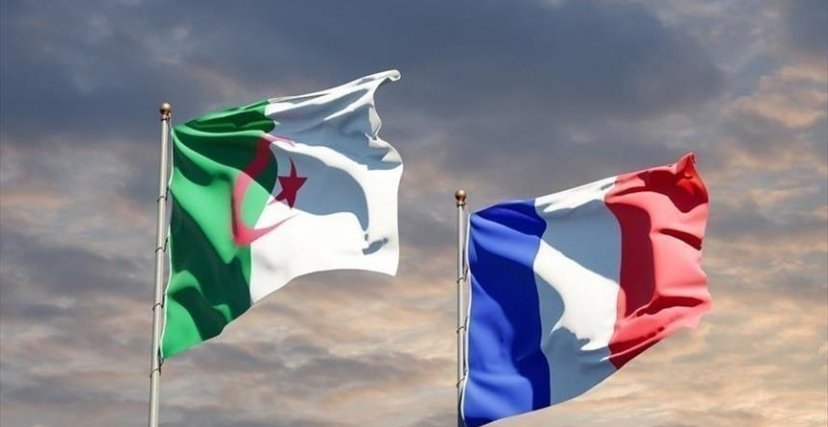 علم الجزائر وفرنسا